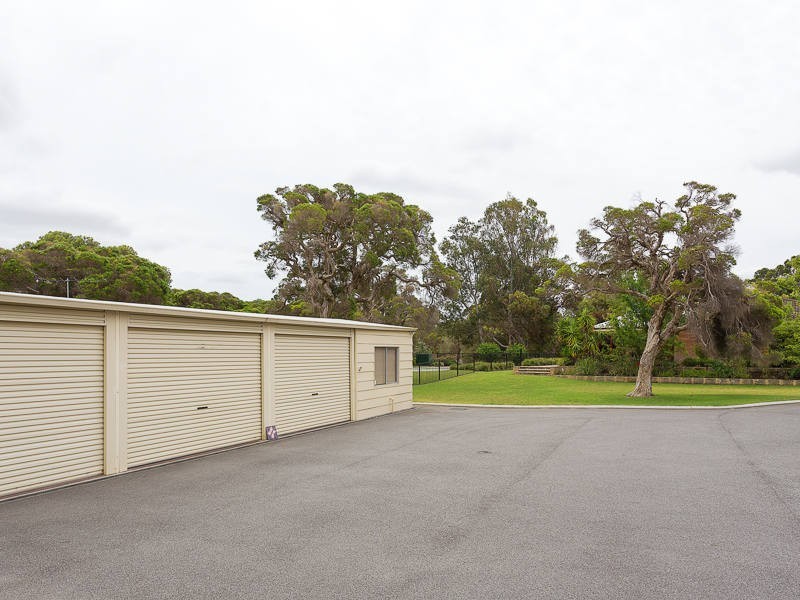 29 Brooks Place, Wandi WA 6167