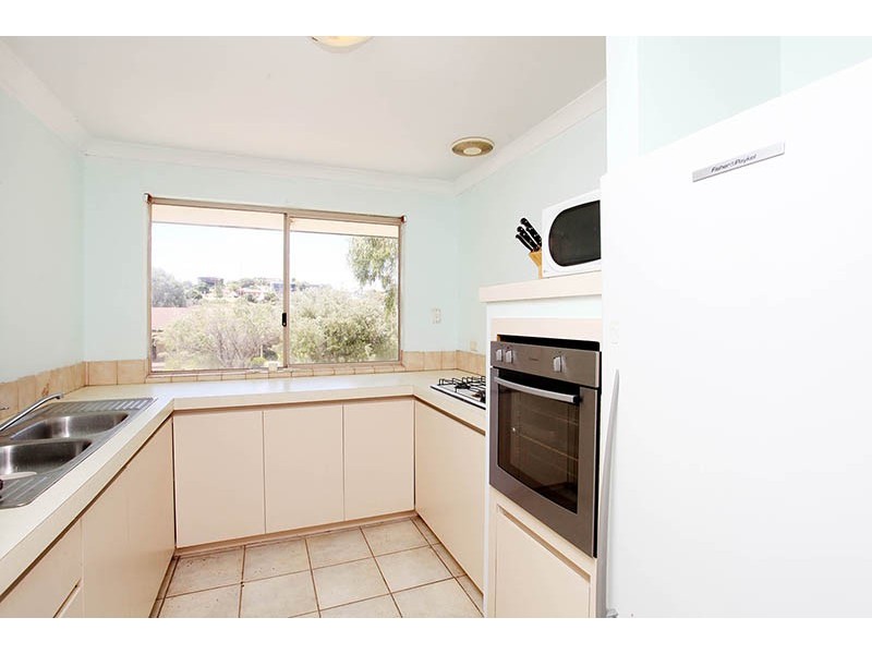 1 Seaview Place, Quinns Rocks WA 6030