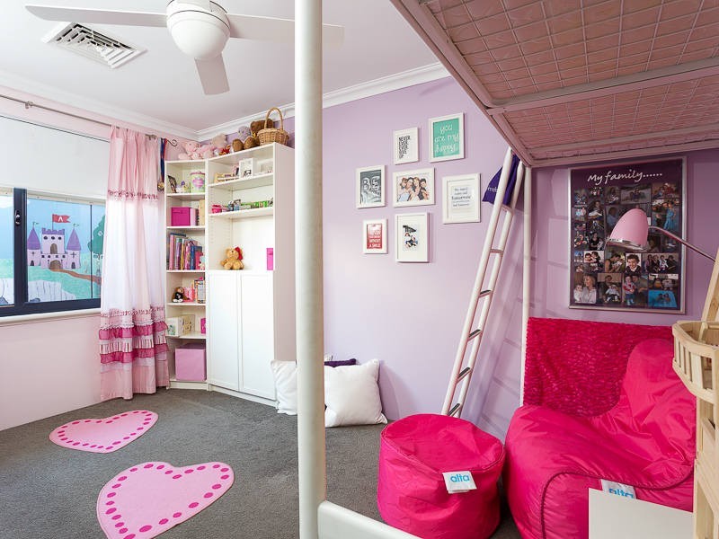 16 Friarbird Terrace, Beeliar WA 6164