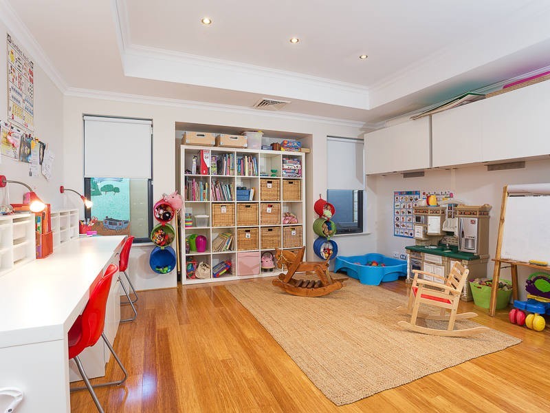 16 Friarbird Terrace, Beeliar WA 6164