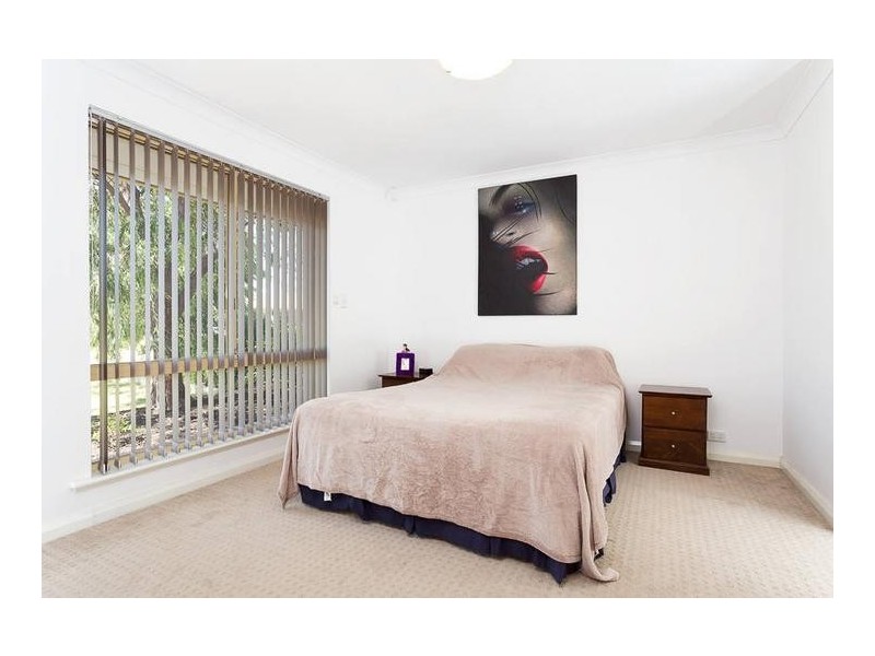 2 Ocean Place, Waikiki WA 6169