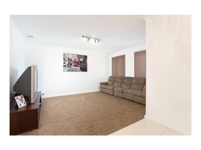 2 Ocean Place, Waikiki WA 6169