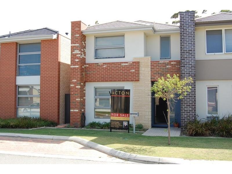 32/1 Pitta Corner, Success WA 6164