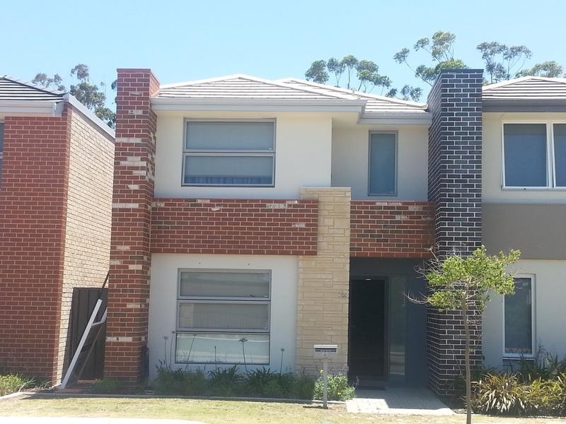 32/1 Pitta Corner, Success WA 6164