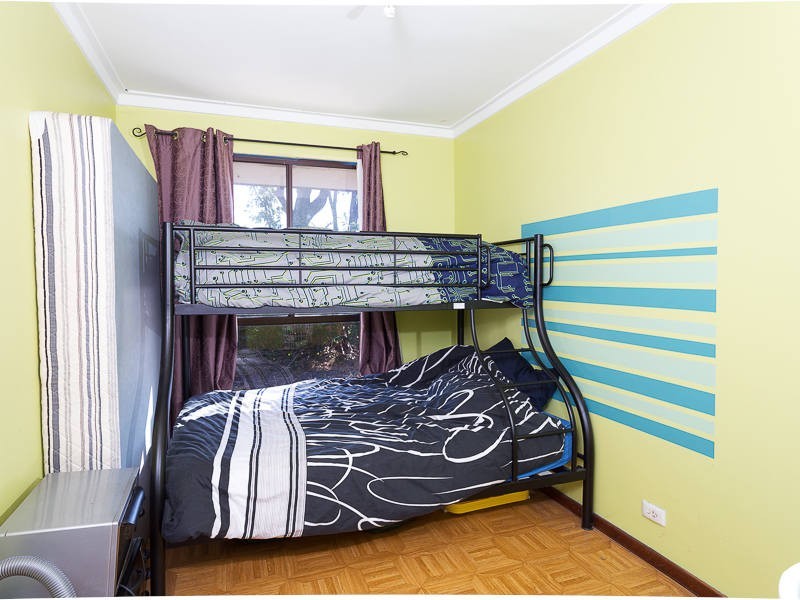 42 James Street, Gosnells WA 6110