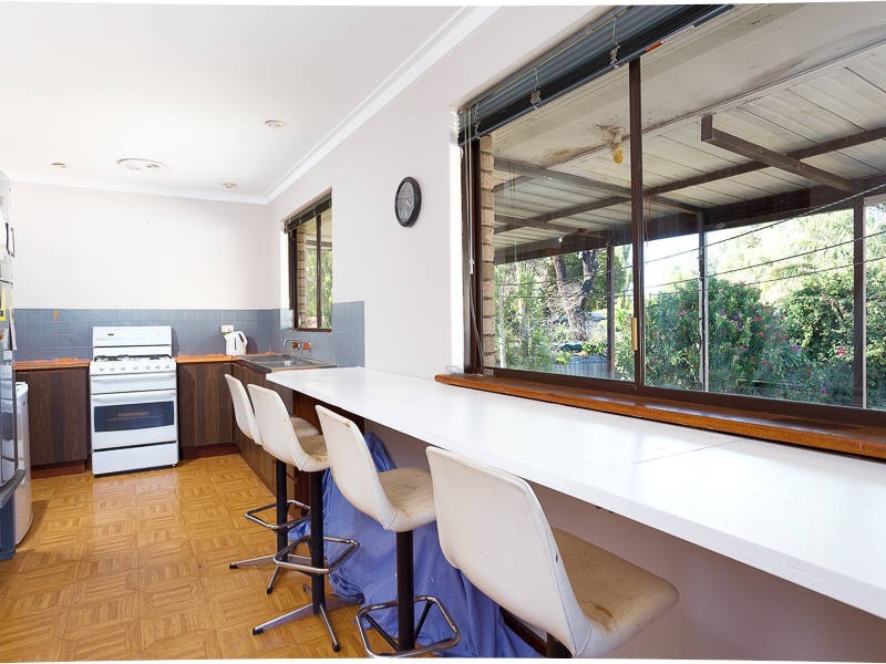 42 James Street, Gosnells WA 6110