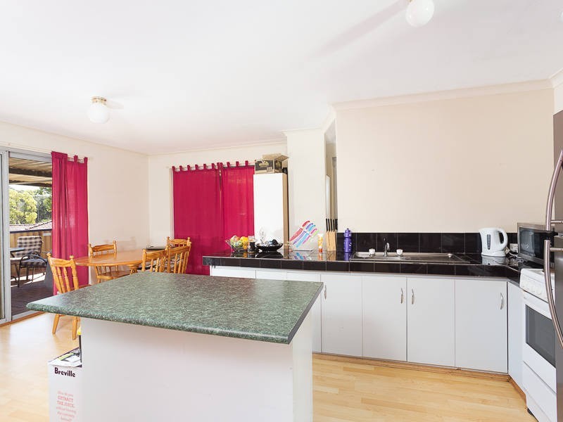 51 Cervantes Loop, Yangebup WA 6164