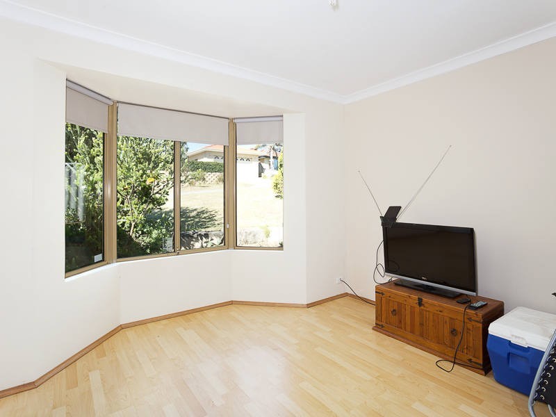 51 Cervantes Loop, Yangebup WA 6164