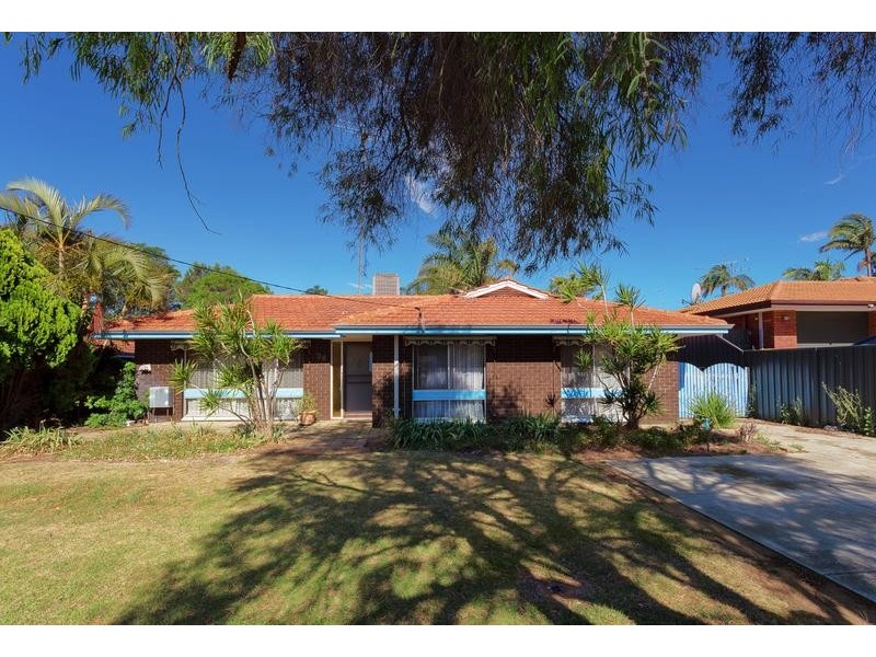 38 Pilgrim Way, Hamilton Hill WA 6163