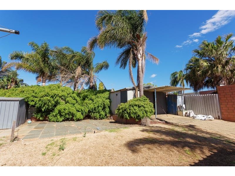 38 Pilgrim Way, Hamilton Hill WA 6163