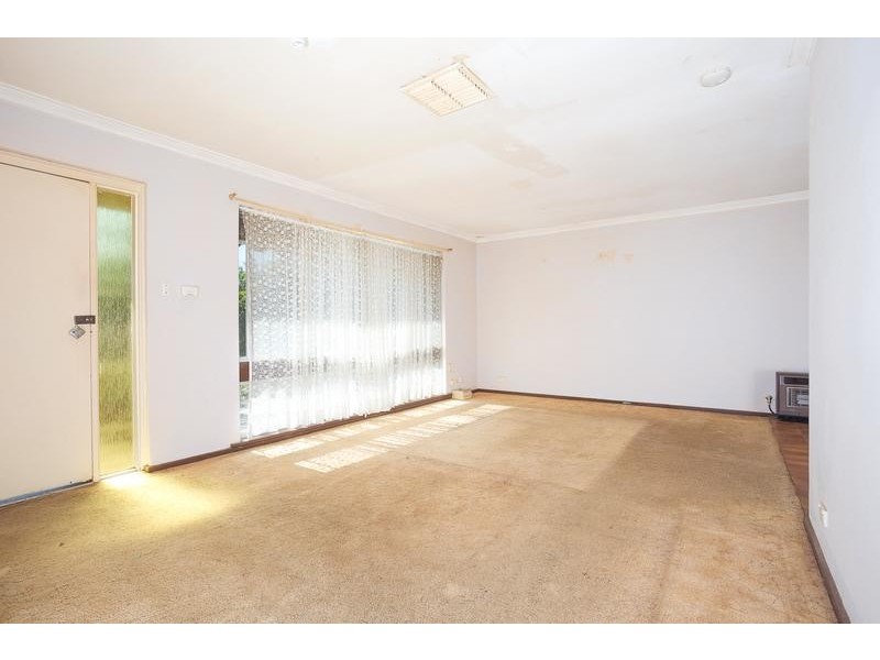 38 Pilgrim Way, Hamilton Hill WA 6163