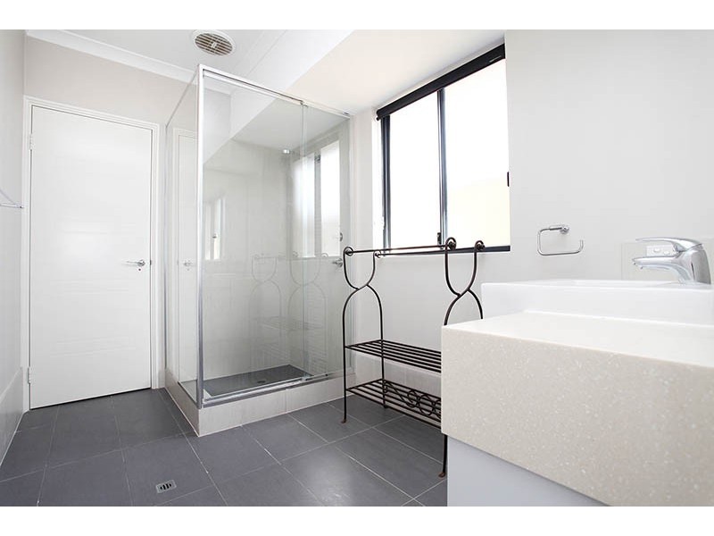 37 Armand Drive, Aubin Grove WA 6164