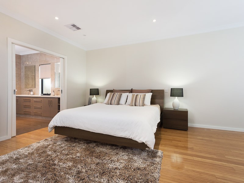 4 Redheart Way, Beeliar WA 6164