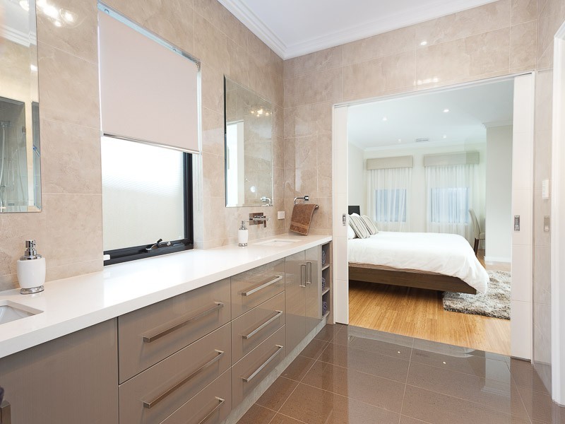 4 Redheart Way, Beeliar WA 6164