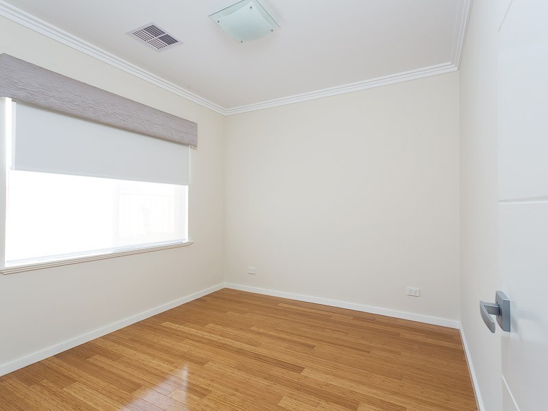 4 Redheart Way, Beeliar WA 6164