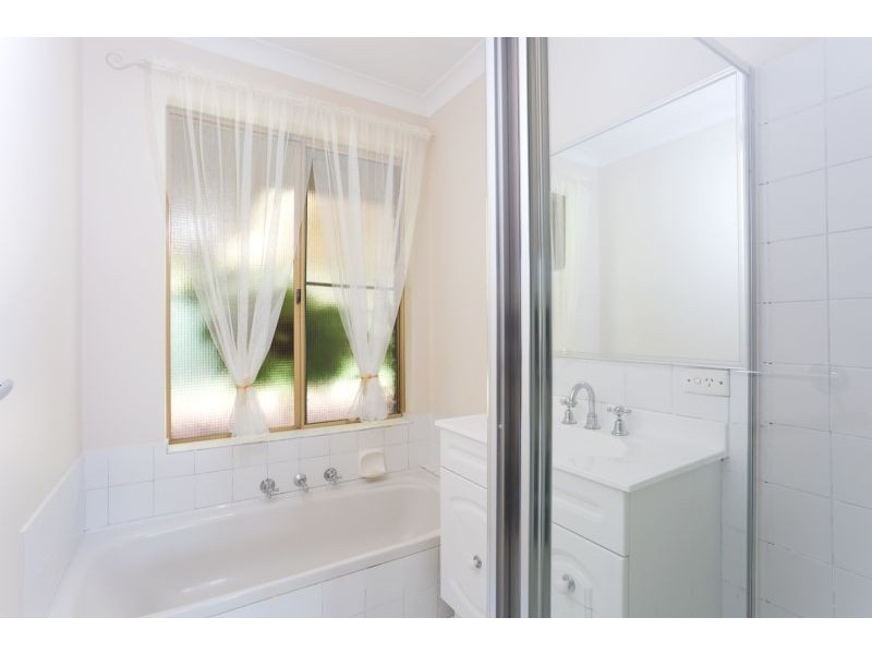 10 Indigo Place, South Lake WA 6164