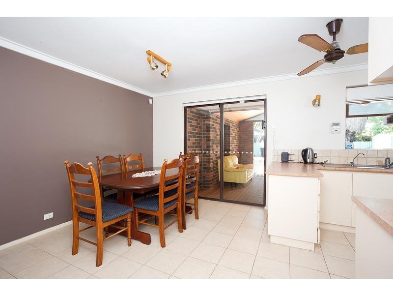 41 Hibbertia Crescent, Riverton WA 6148