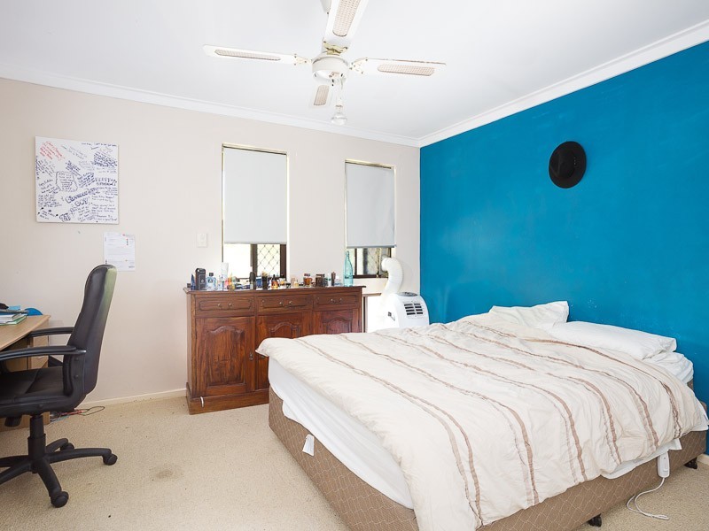 41 Hibbertia Crescent, Riverton WA 6148