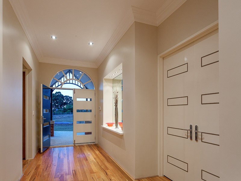 7 Jersey Road, Oakford WA 6121