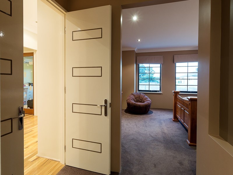 7 Jersey Road, Oakford WA 6121