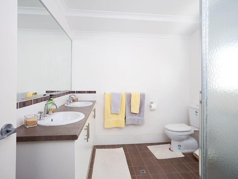 34 Belmore Bend, Aubin Grove WA 6164