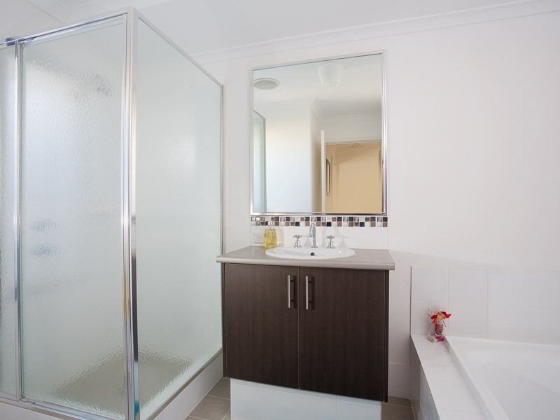 34 Belmore Bend, Aubin Grove WA 6164