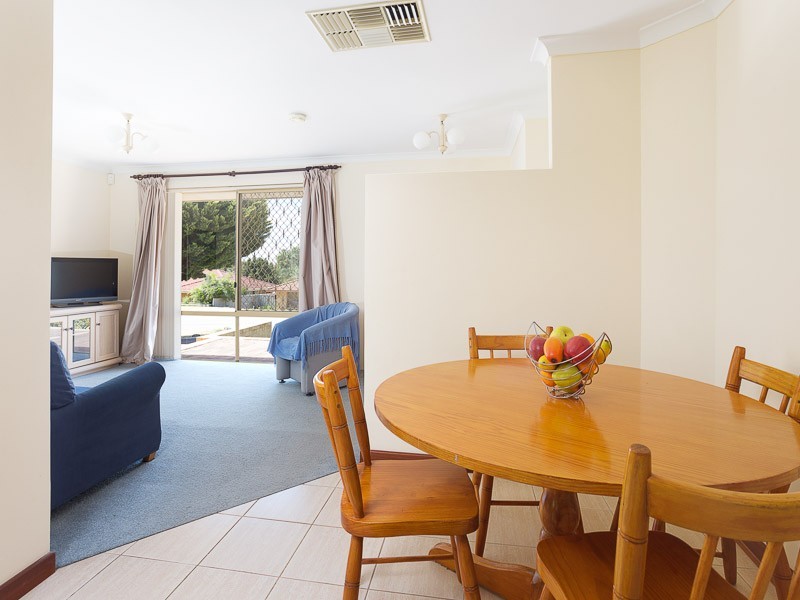 30 Conigrave Road, Yangebup WA 6164