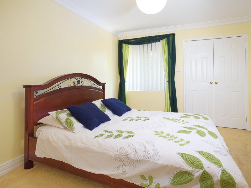 11 Todd Place, Huntingdale WA 6110