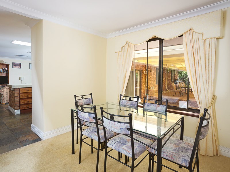 11 Todd Place, Huntingdale WA 6110