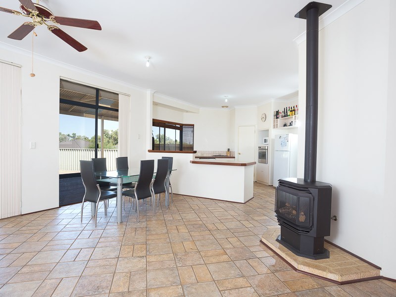 2 Bittern Lane, Beeliar WA 6164