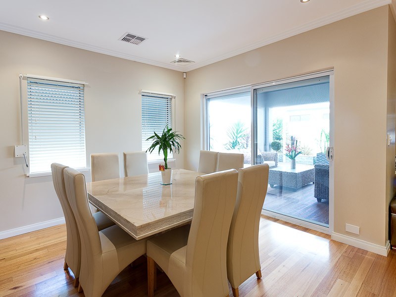 11 Baler Court, Hammond Park WA 6164