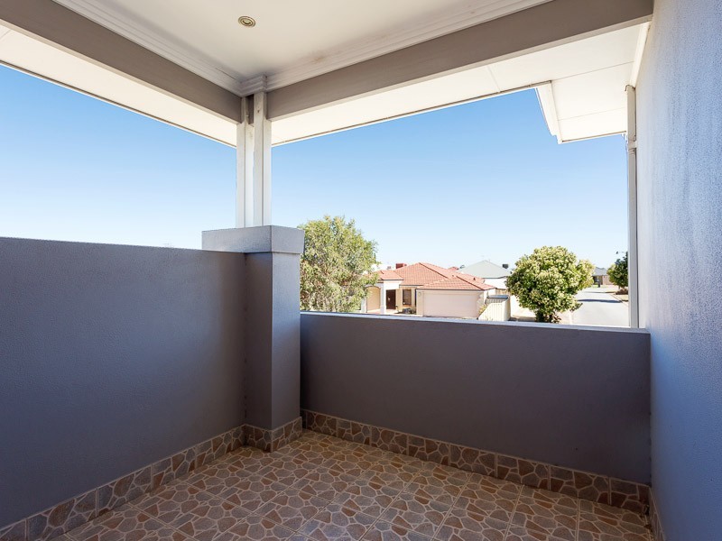 11 Baler Court, Hammond Park WA 6164