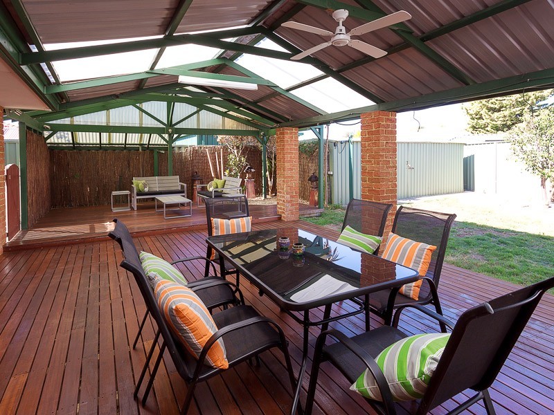 12 Touchell Retreat, Atwell WA 6164