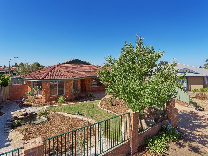12 Touchell Retreat, Atwell WA 6164