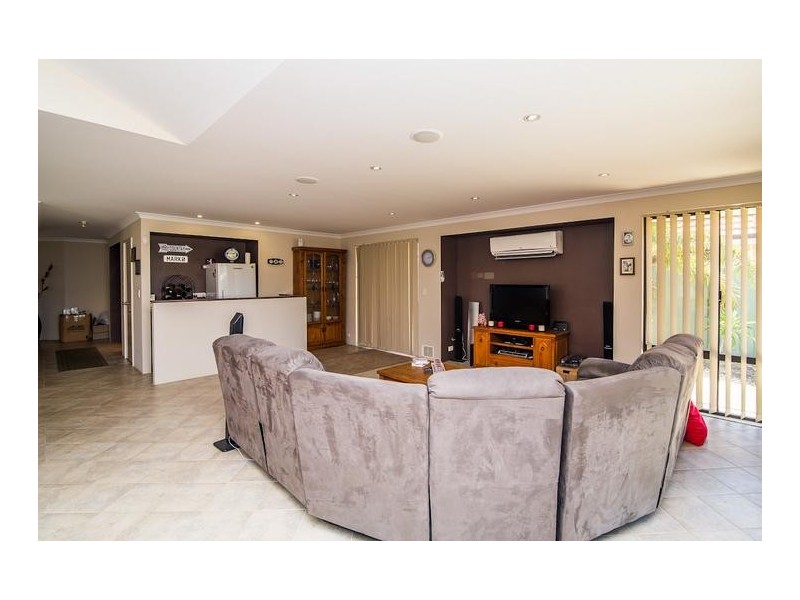 31 Kanji Loop, Atwell WA 6164