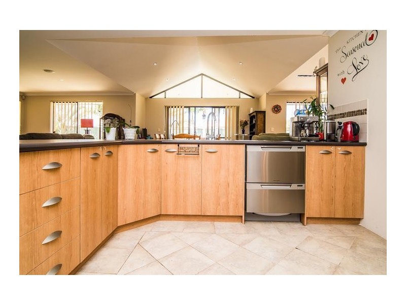 31 Kanji Loop, Atwell WA 6164