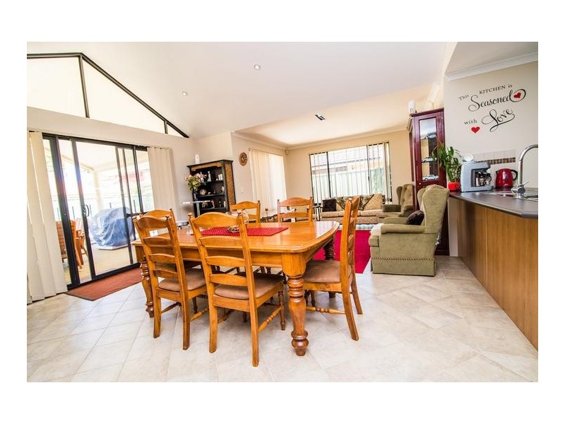 31 Kanji Loop, Atwell WA 6164