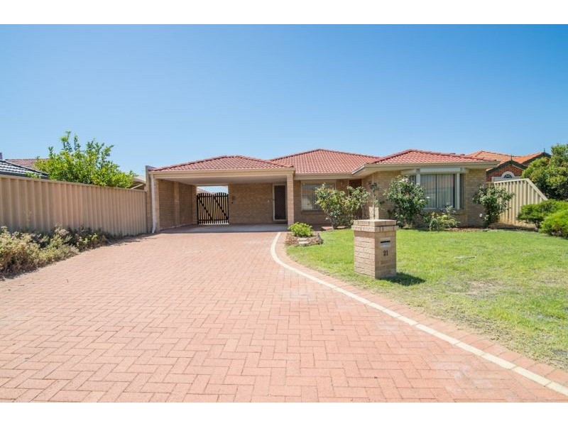 21 Beedelup Loop, Bibra Lake WA 6163
