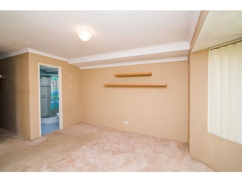21 Beedelup Loop, Bibra Lake WA 6163