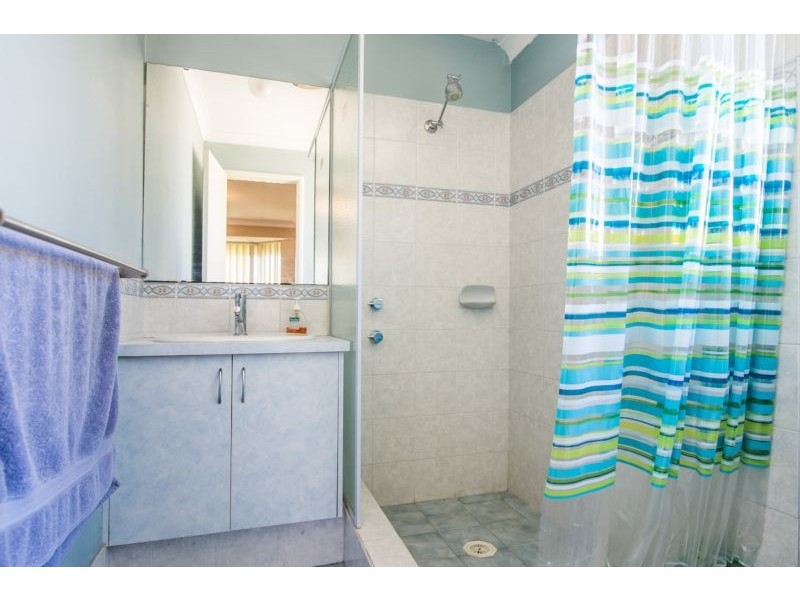 21 Beedelup Loop, Bibra Lake WA 6163