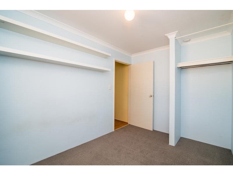 21 Beedelup Loop, Bibra Lake WA 6163