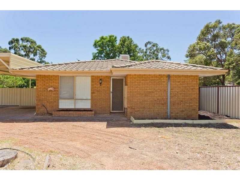 11 Marsh Court, Swan View WA 6056
