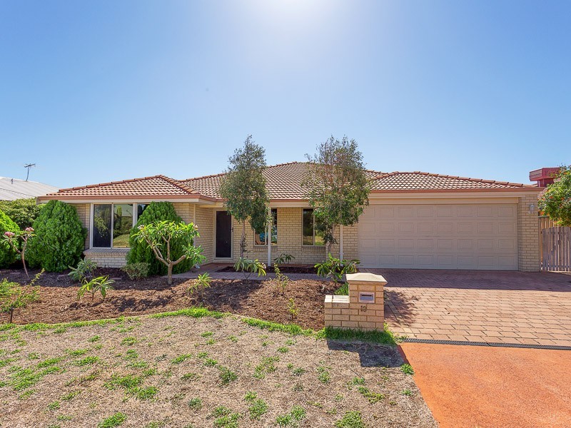 13 Murphy Crescent, Bertram WA 6167