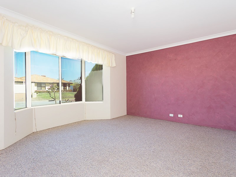 13 Murphy Crescent, Bertram WA 6167