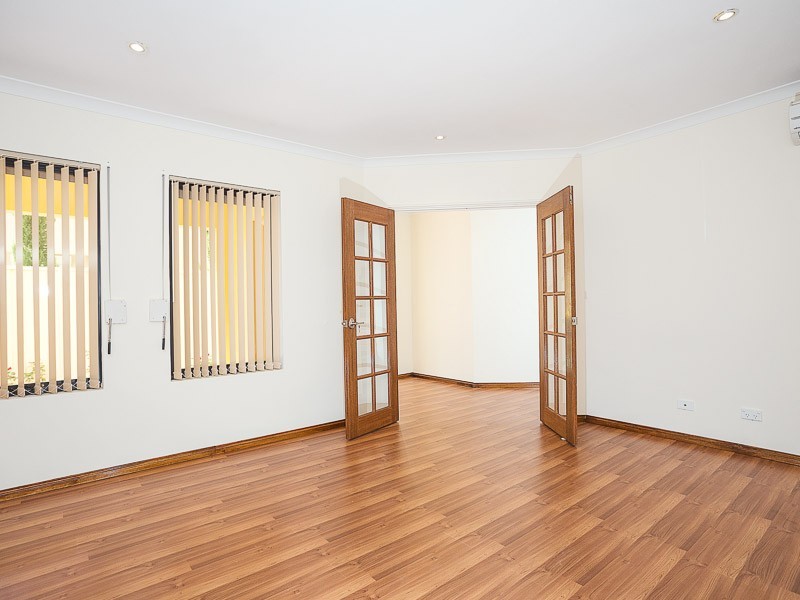 15A Hutchings Way, Kardinya WA 6163