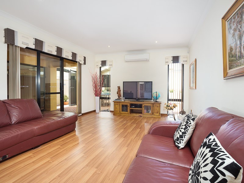 15A Hutchings Way, Kardinya WA 6163