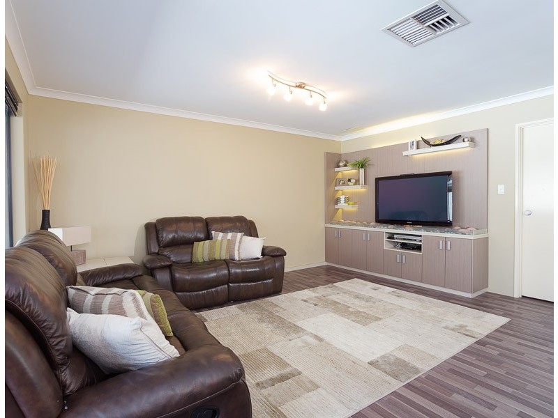 49 Kesiya Turn, Aubin Grove WA 6164