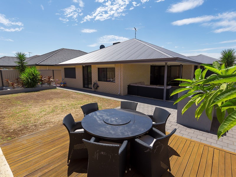 49 Kesiya Turn, Aubin Grove WA 6164