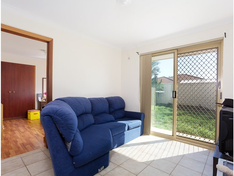 10 Thatched Court, Bibra Lake WA 6163