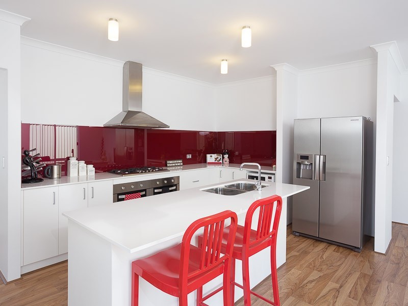 57 Drysdale Gardens, Wandi WA 6167